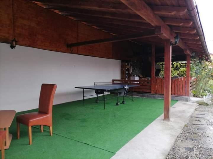 Pensiunea Brezu Sighetu Marmaţiei Exterior foto